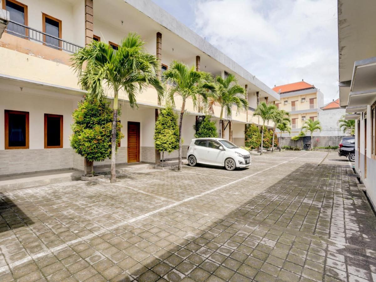 Oyo Flagship 90754 Alamanda Guesthouse Denpasar  Exterior photo
