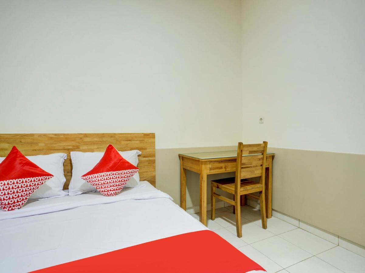 Oyo Flagship 90754 Alamanda Guesthouse Denpasar  Exterior photo